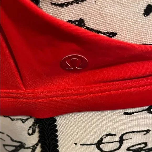 Lululemon Waterside Swim Top D Red Built In Cups Travel Beach Boat Vacation NWT - Picture 7 of 14